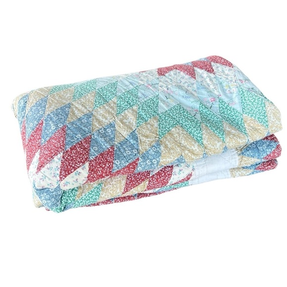 VTG Star Burst Quilt Calico Prairie Diamond Patchwork Hand Quilted 86x99 READ - Picture 3 of 16